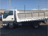 エルフ  最大積載量2000kg 5MT