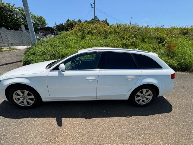 アウディ A4アバント 1.8 TFSI ナビ/バックカメラ/2年車検付き の中古