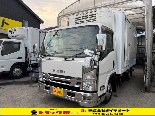 エルフ 冷蔵冷凍車 格納ゲート付ワイドロング冷蔵冷凍車