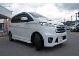 エンジン、ミッションなど金額の大きな箇所も無料修理♪代車もご用意!☆自社保証☆安心3ヶ月間の無料保証付。カーセンサーアフター保証も有り☆1年～2年更新保証もご用意有ります。輸入車は1年保証～有償のみです。