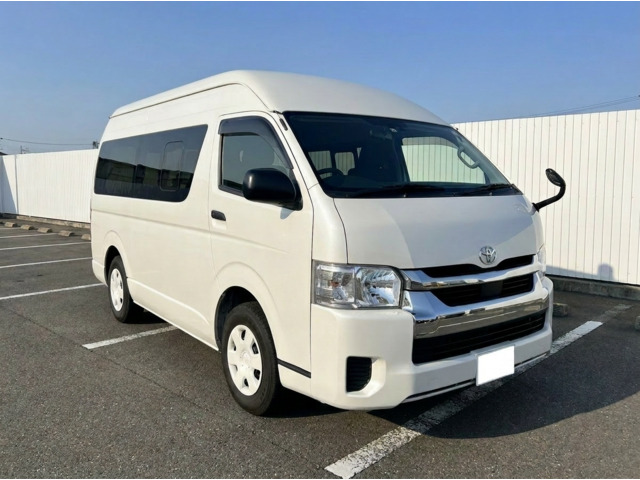 トヨタ ハイエース 