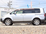遠方で現車確認が困難な場合は、お知りになられたい点をお電話やLINEでお伝えいただけましたら出来る限りご説明させていただきます。