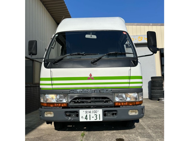 三菱ふそう キャンターガッツ 2.8 ロング 全低床 ディーゼル 4WD