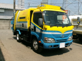 ダイナ 塵芥車 2t積 極東製プレスパッカー車4.3立米