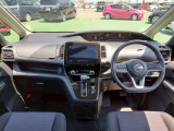 セレナ 2.0 XV 10型ナビ/両側PS/BSW/エマブレ