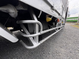 右側サイドガード・マーカーランプ等:🚛トラックダンプ専門🚛ハイトレーディングと申します。栃木県栃木市🌳道の駅みかも様🌳ヨコ‼️東北道佐野藤岡インターすぐです🚙💨お気軽にご相談くださいませ😊