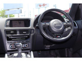 Q5 2.0 TFSI クワトロ Sラインパッケージ 4WD 純正HDDナビ Bカメラ オートエアコン