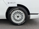 【右フロント】