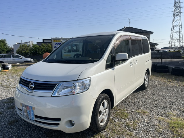 日産 セレナ 