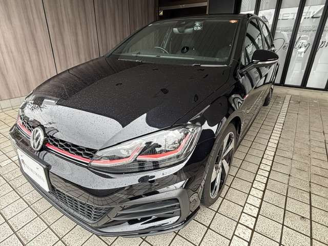 フォルクスワーゲン ゴルフ GTI の中古車詳細 (21,583km, ブラック
