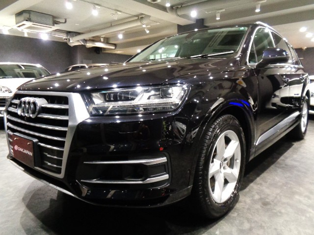 アウディ Q7 