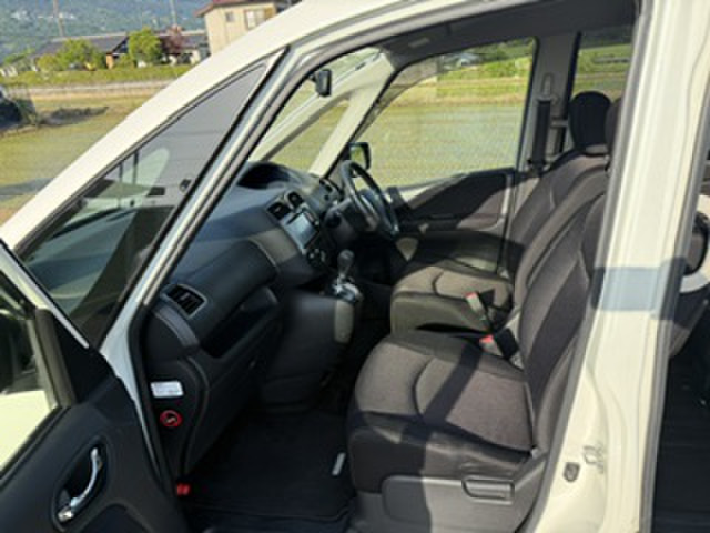 日産 セレナ 2.0 ハイウェイスター S-HYBRID ◇ナビ/TV◇AAC◇ETC◇ の