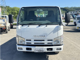 エルフ  平ボディ 積載2,000kg 4WD