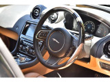 XJ XJ オートバイオグラフィー ロング ホイールベース 