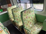 リア園児用シート左