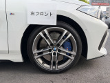 【右フロント】