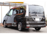 車庫証明をこちらで取得代行する場合は別途2万円かかります。