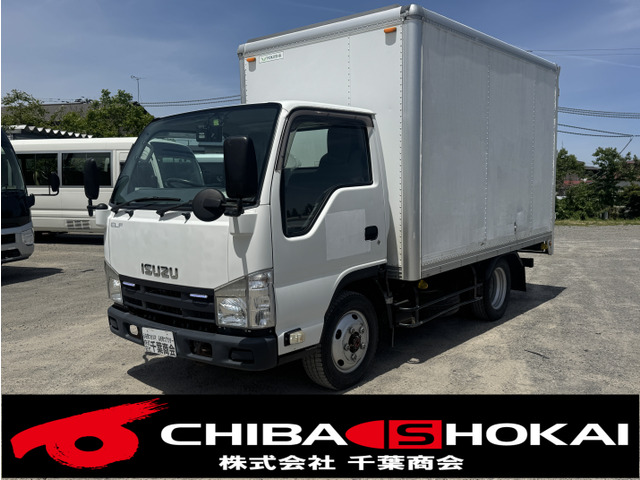 エルフ  パネルバン 積載1,500kg 4WD