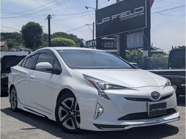 プリウス 1.8 S セーフティ プラス モデリスタエアロ 9インチサイバーナビ