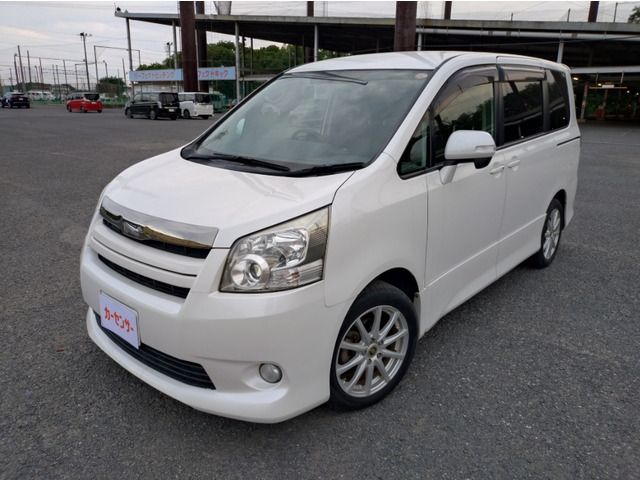 トヨタ ノア 