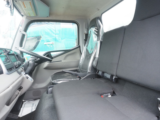 三菱ふそう キャンター 冷蔵冷凍車 両サイド扉付 低温設定 オートマ の