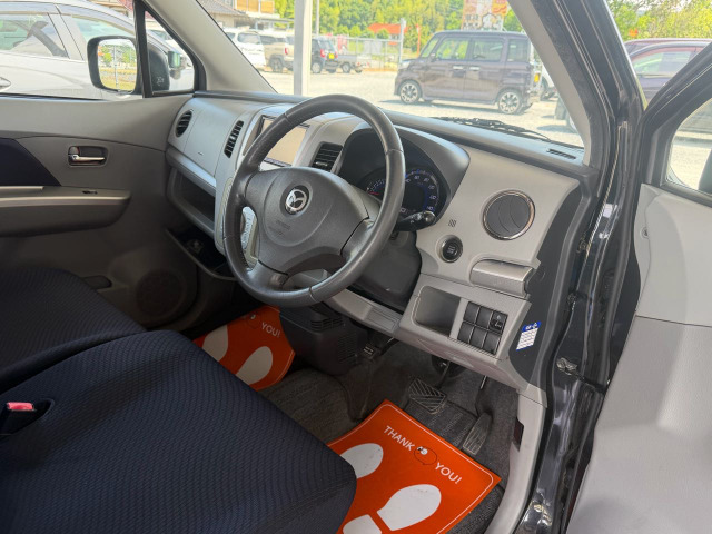 マツダ AZ-ワゴン XS スペシャル の中古車詳細 (102,000km, ブラック