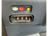 3相200Vの電源が必要です。
