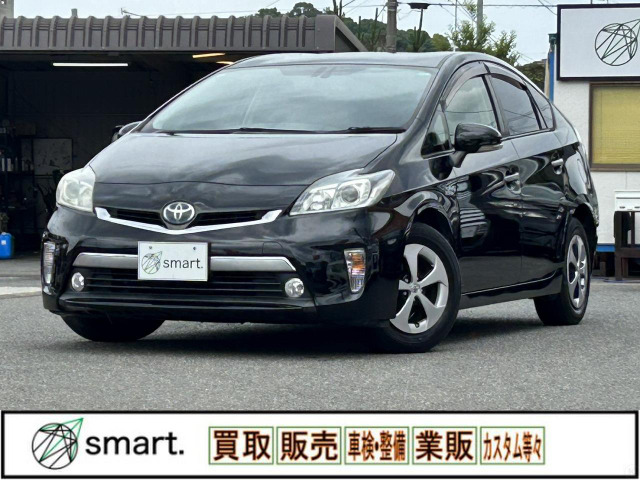 トヨタ プリウスPHV 