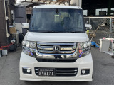 ガラスコーティングも施工可能です。費用は20.000円から承っております。※車種により価格が変わる場合がございます。その他オプションも取り揃えておりますので、商談担当にお申し付けください。