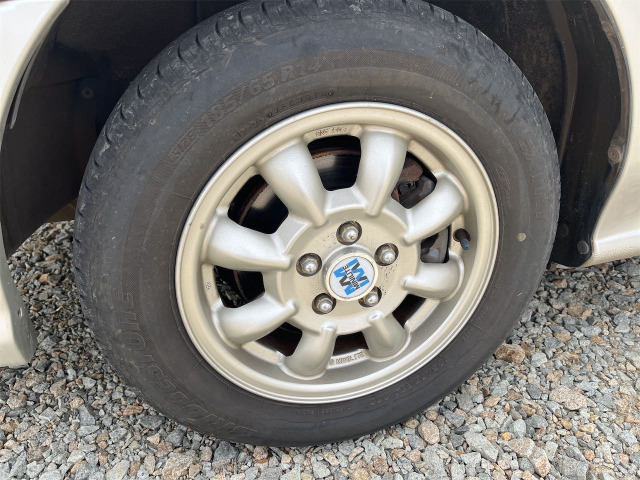 スバル インプレッサスポーツワゴン 1.5 カサブランカ 4WD 夏冬タイヤ 