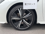 【左フロント】