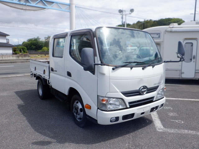 デュトロ  2t Wキャブ 6人乗り 5MT