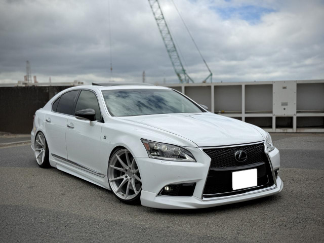 LS 460 Fスポーツ SR・白革・プレミアムサウンド