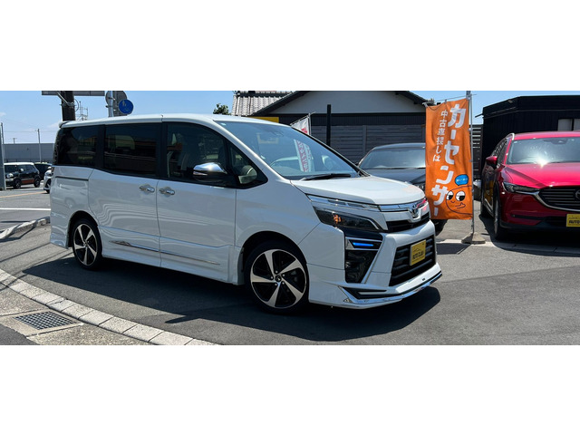 トヨタ ヴォクシー 