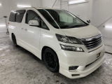 お車と一緒に新品タイヤ(ホイール付き)をご希望の方にはお得な価格にてご提供しております。常時在庫がありますので、いつでもご確認いただけます。