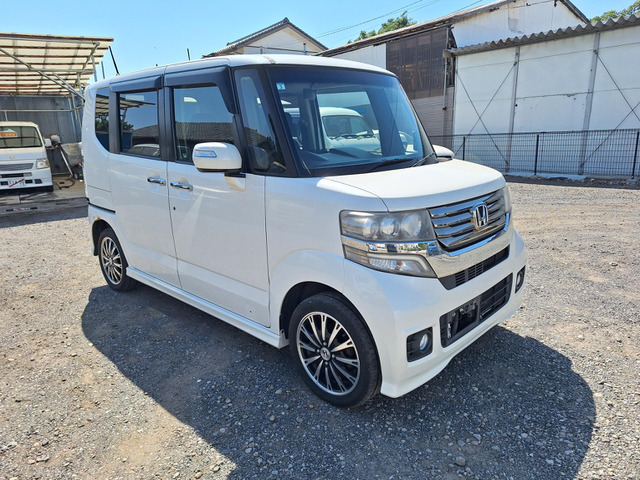 ホンダ N-BOXカスタム 