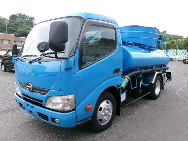 デュトロ バキュームカー 2.7t積載 糞尿車  東邦VC3