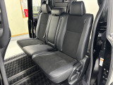 【ガラス張りの品質】 当社の展示車両にはAIS鑑定書とオートオークション会場の査定表を積み込んでいます。プライスボードの金額は諸経費込みのお支払い総額。品質も価格も百聞は一見に如かず。一目瞭然です。