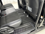 【試乗OK】お車の移動や手続きなどございますので、ご希望の際はご来店日時を前日までにご連絡ください。ナンバープレートの無い車の公道での試乗は、スタッフの運転となります。場内試乗は可能です。