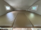 追加マットで広々としたバンクベッドになります!寸法は188cm&times;183cmとなっております!