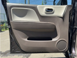 内装クリーニングも行っております。専門スタッフが愛車をピカピカに仕上げさせていただきます。