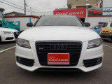 A4アバント 2.0 TFSI クワトロ Sラインパッケージ 4WD ルーフブラック ピラーカーボン柄