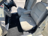 年式相応ですが、各シートの状態良好だと思います。現車確認時にご覧いただけますと幸いでございます。