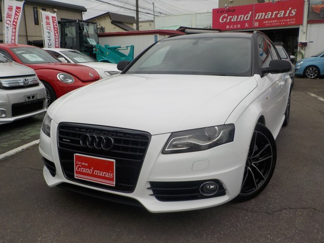 A4アバント 2.0 TFSI クワトロ Sラインパッケージ 4WD ルーフブラック ピラーカーボン柄