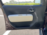 中古車となりますので、在庫車輛につきましては、基本的にご来店頂き現車確認をお願い致します。ご遠方等でご来店が厳しい場合には、オンライン商談(ビデオ通話)も可能です!