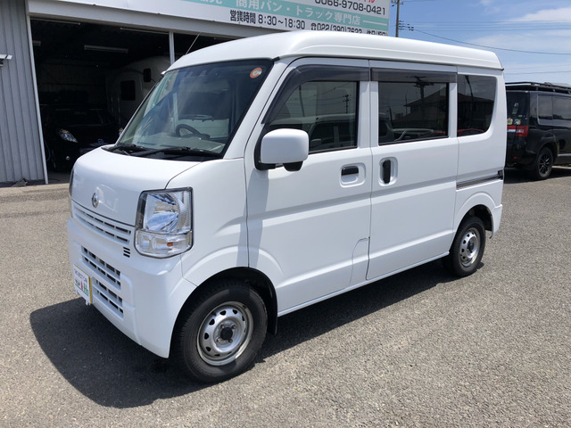 日産 NV100クリッパー 