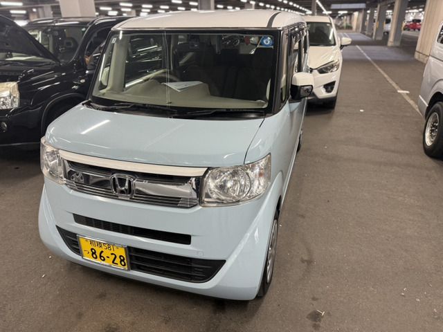 ホンダ N-BOXスラッシュ 