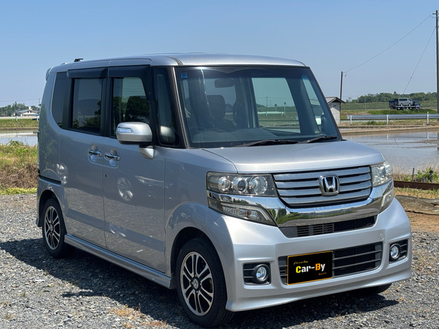 ホンダ N-BOXカスタム 
