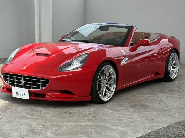 カリフォルニア F1 DCT 