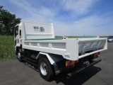 フォワード  Lゲートダンプ自動シート付4トン車